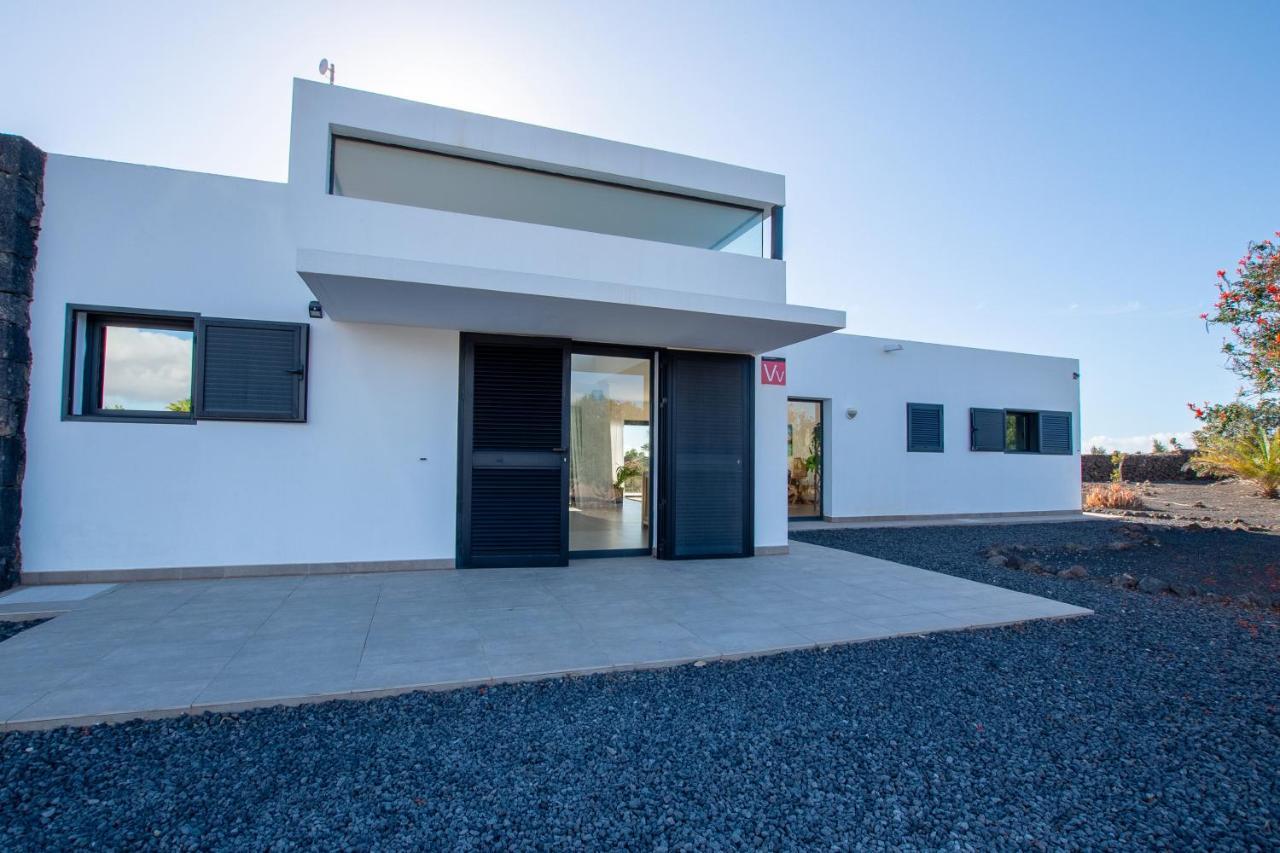 Heated & Shared Pool Matriana 36a, North Shore *